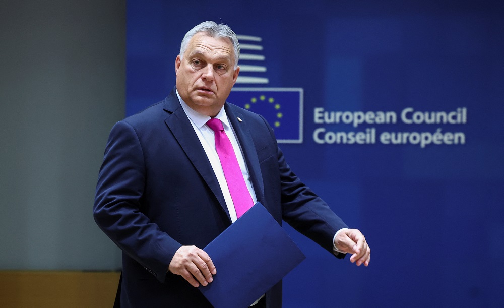 Hungaria kercenon te bllokoje Ukrainen nga anetaresimi ne BE